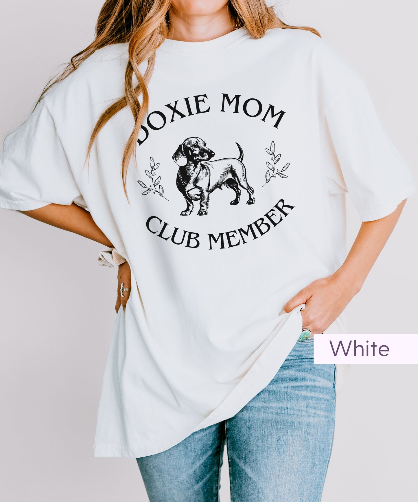 Cute Doxie Mom Club Member Tshirt for Dachshund Dog Lover