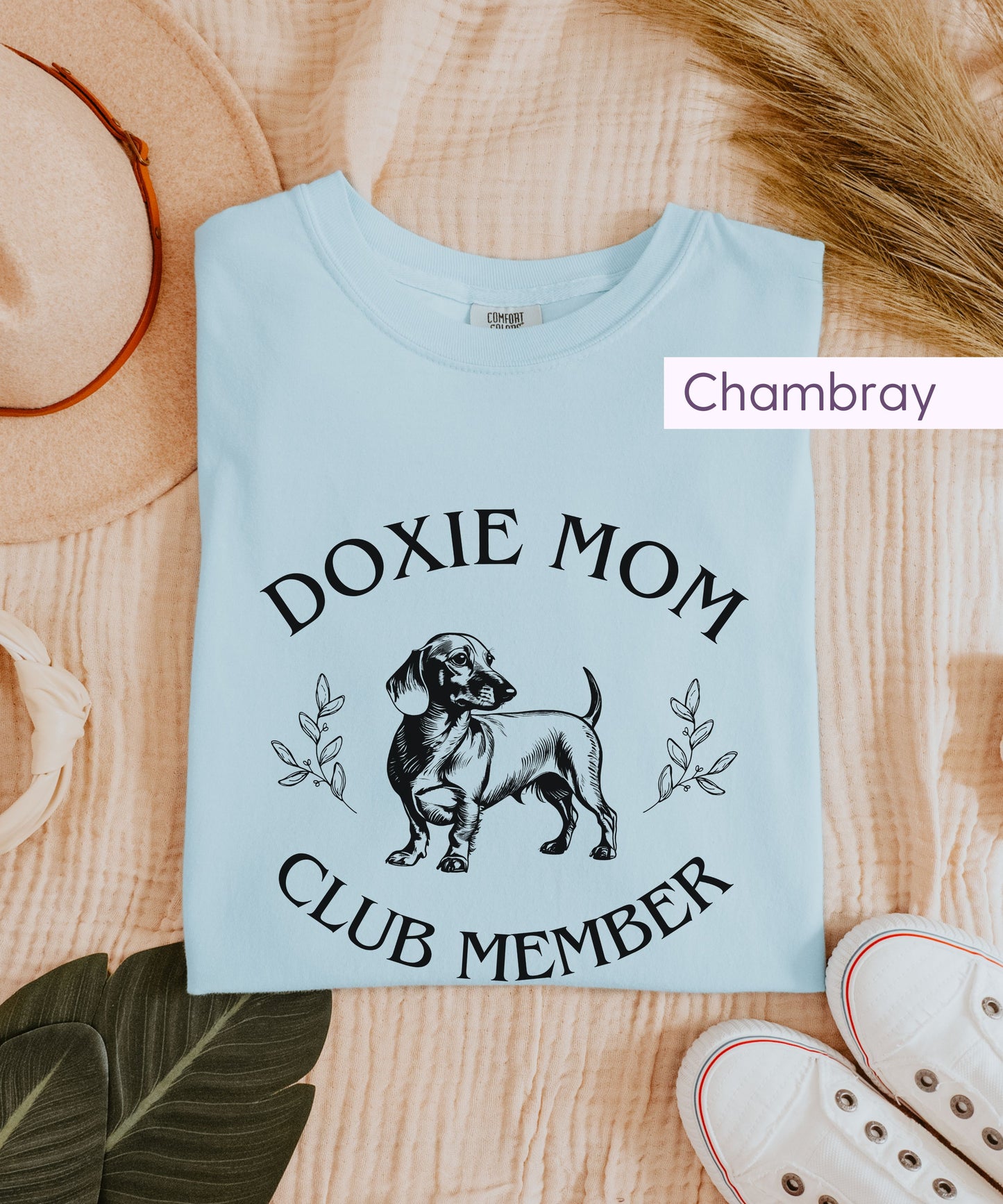 Cute Doxie Mom Club Member Tshirt for Dachshund Dog Lover